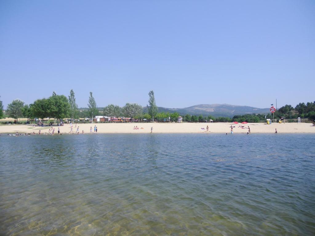 מסדו דה קבליירוס Casas De Campo Podence מראה חיצוני תמונה