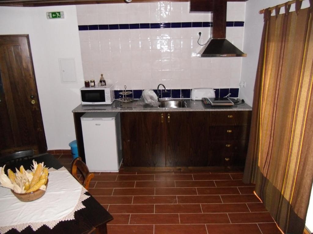 מסדו דה קבליירוס Casas De Campo Podence חדר תמונה