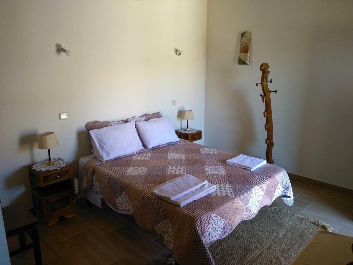 מסדו דה קבליירוס Casas De Campo Podence מראה חיצוני תמונה